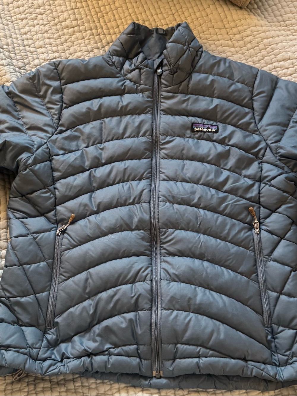 Patagonia Women’s Blue Down Jacket -small